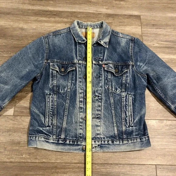 Vintage Levi's Trucker Jacket 42 Large Blue Jean Denim Pockets Button Front Men - Picture 7 of 14